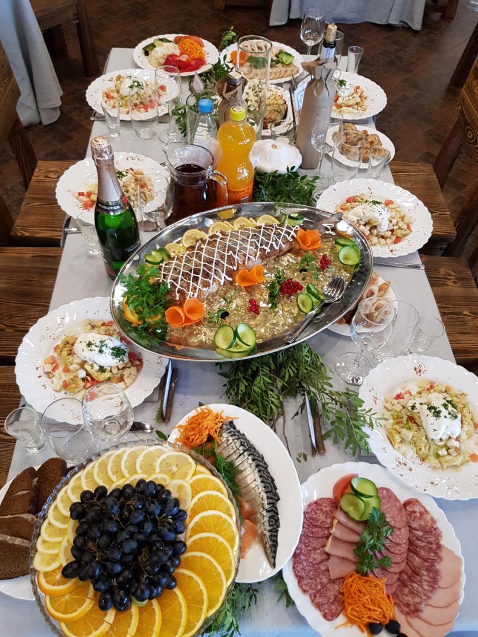 Baza Otdykha Chaika Hotel Zhodzina Bagian luar foto